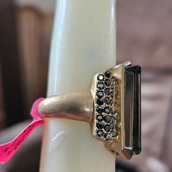 brushed gold ring - Picture 3 of 3